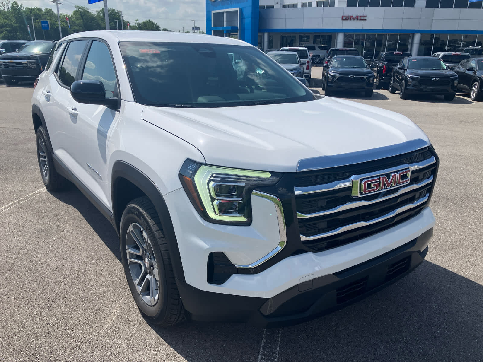 2027 GMC Terrain FWD Elevation in Summit White — front three-quarter view